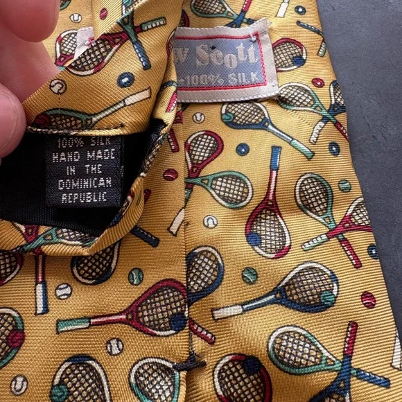 Scott Yellow Tennis Racket Pattern Tie - Picture 3 of 3